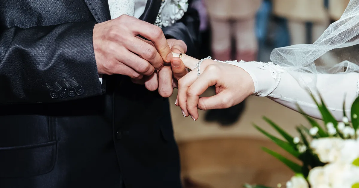 نموذج طلب تصريح زواج من الخارج